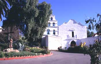 Mission San Diego de Alcal&aacute;